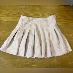 Elegant Pleated Skirt in Soft Pink